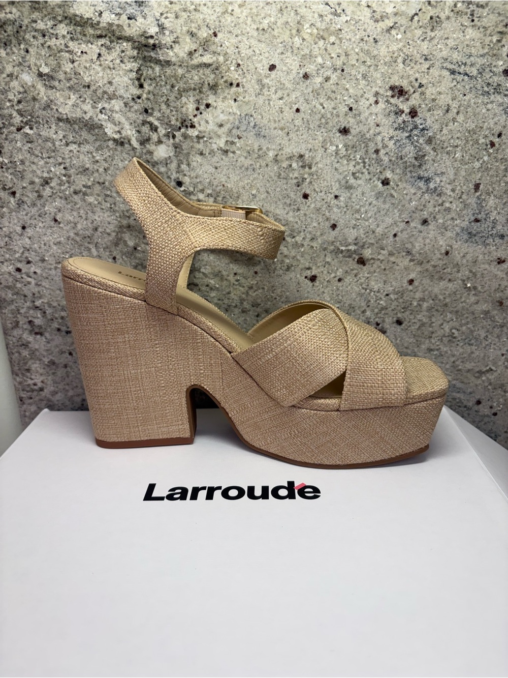 Larroude Cher Sandal Raffia Beige